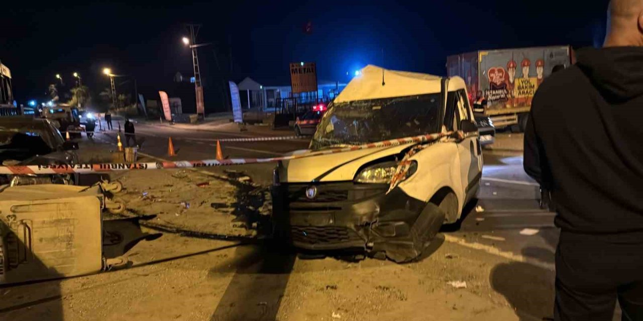 İstanbul Çatalca’da feci kaza: 1 ölü, 3 yaralı