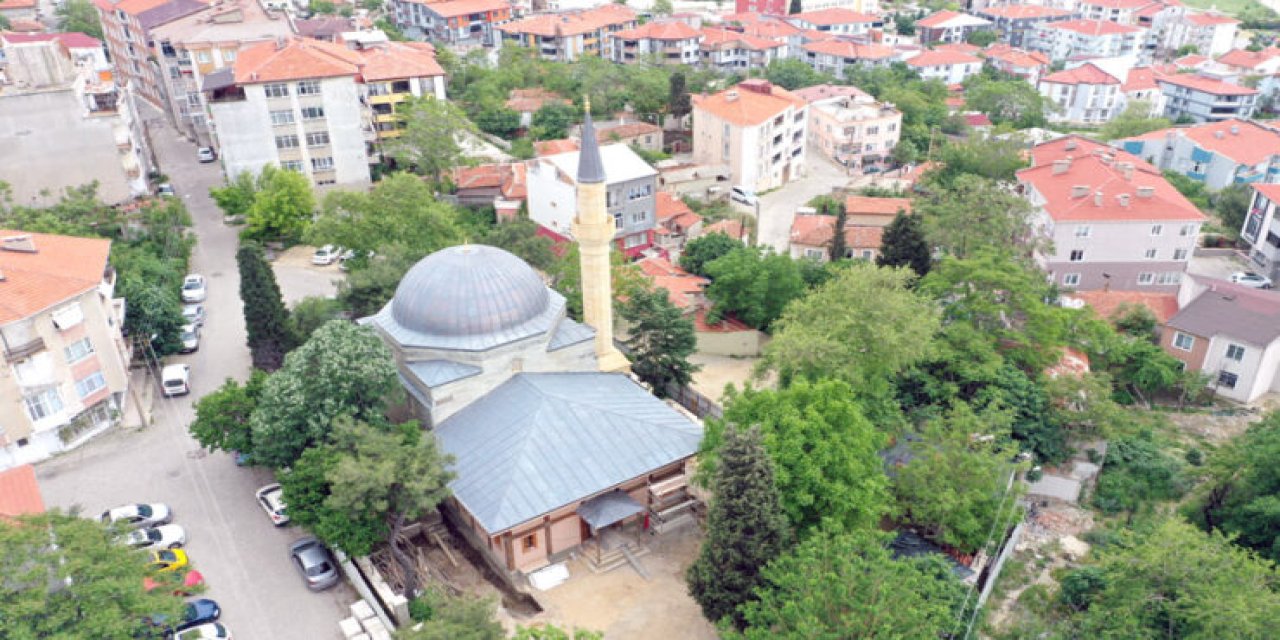 500 yıllık Osmanlı yadigarı ibadete açıldı
