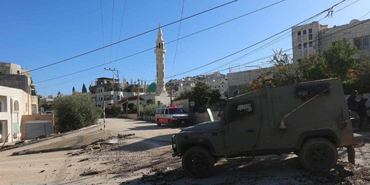 İsrail güçleri Batı Şeria’da bir Filistinliyi öldürdü, 8 kişiyi yaraladı