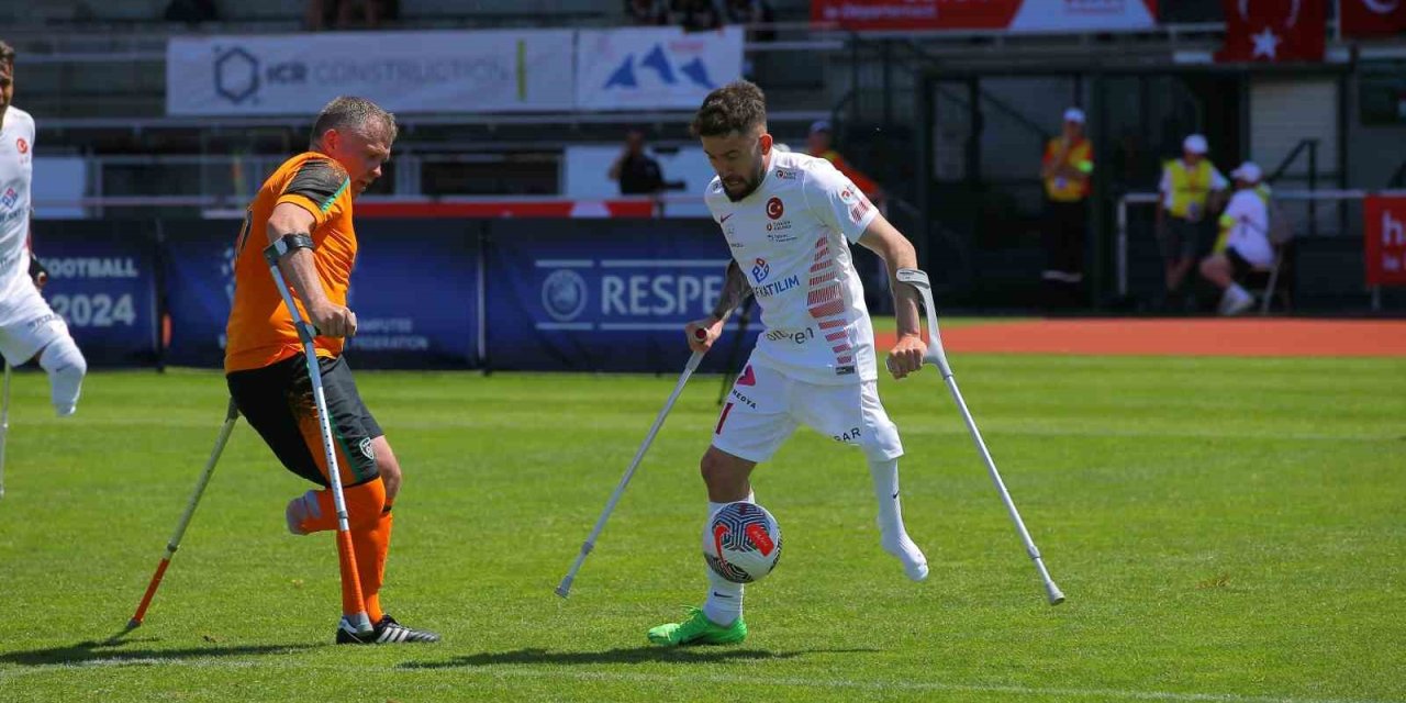 Ampute Milli Futbol Takımı'nın gözü Avrupa'nın zirvesinde