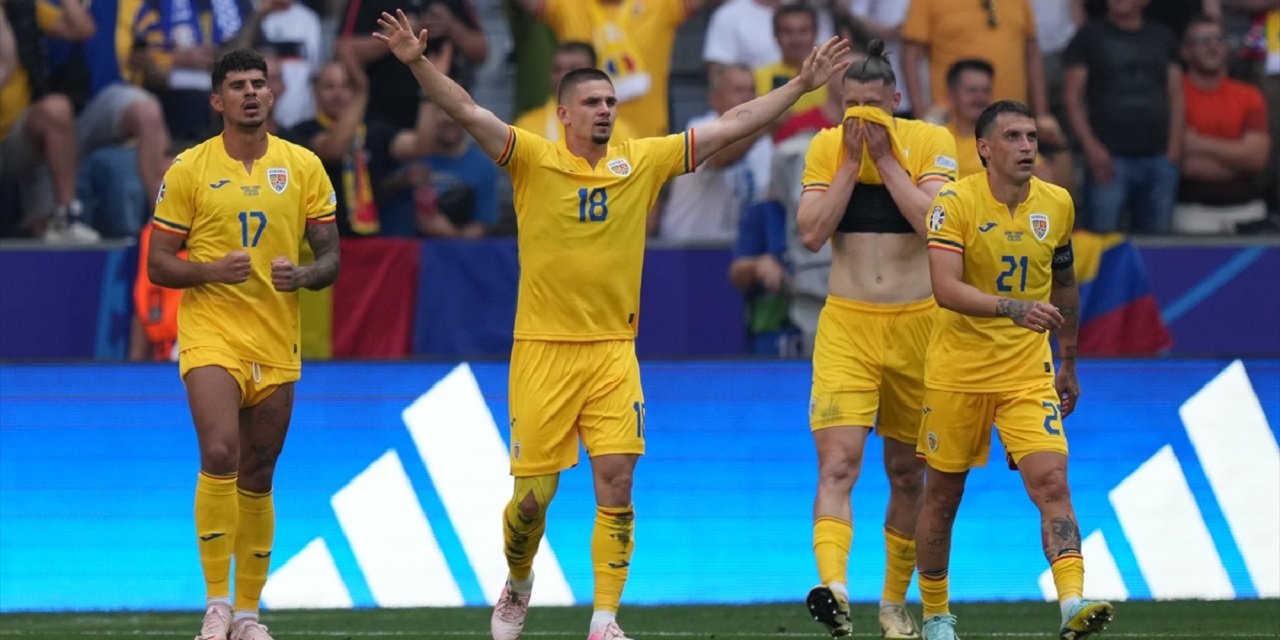 Romanya, Ukrayna'yı 3 golle geçti