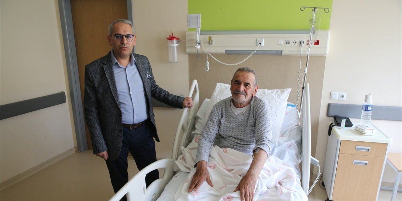 Konya Şehir Hastanesinde görevli uzman doktor 1500 hastayı bu yöntemle hayata bağladı