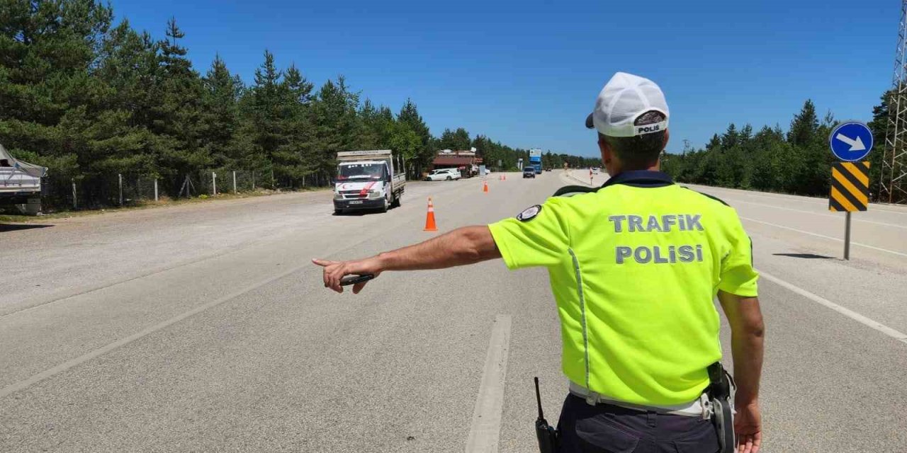 Trafik ekiplerinden sıkı denetim