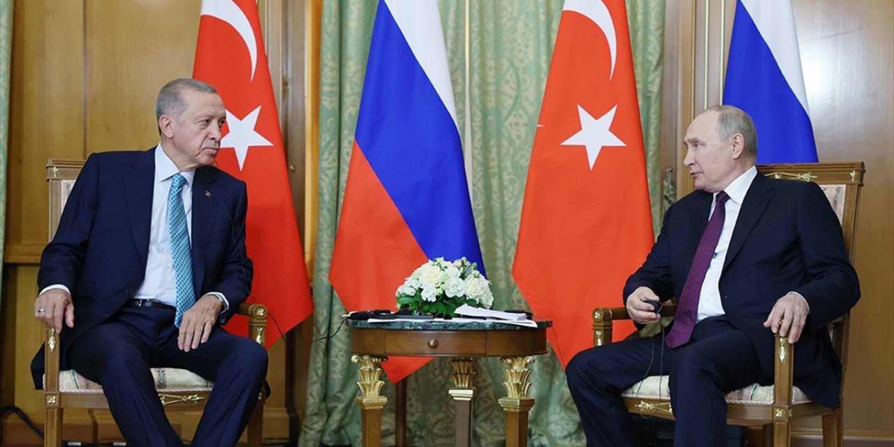 Son Dakika! Cumhurbaşkanı Erdoğan Putin'le görüştü