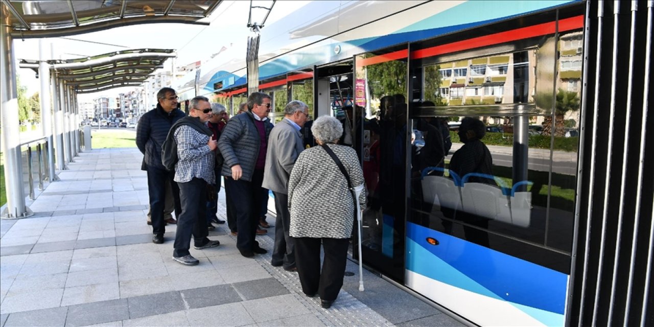 201'da hizmete girdi, 1 milyar yolcu sayısını aştı