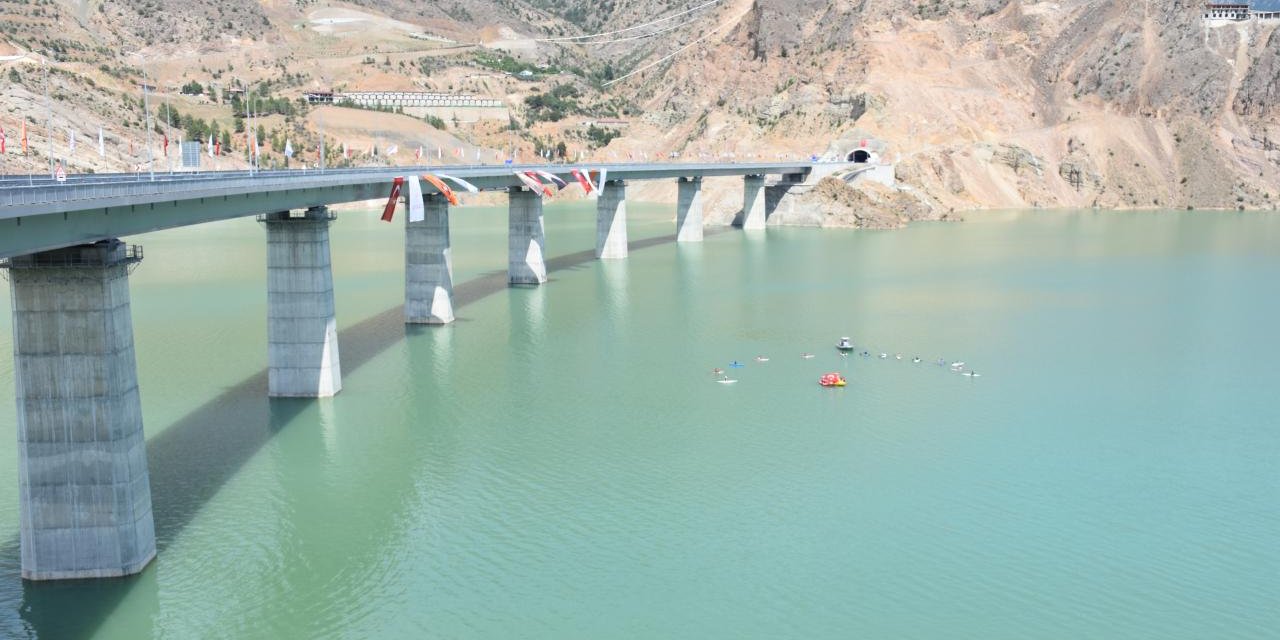 Yusufeli-Artvin yolu uzunluğu 75 kilometreye düştü