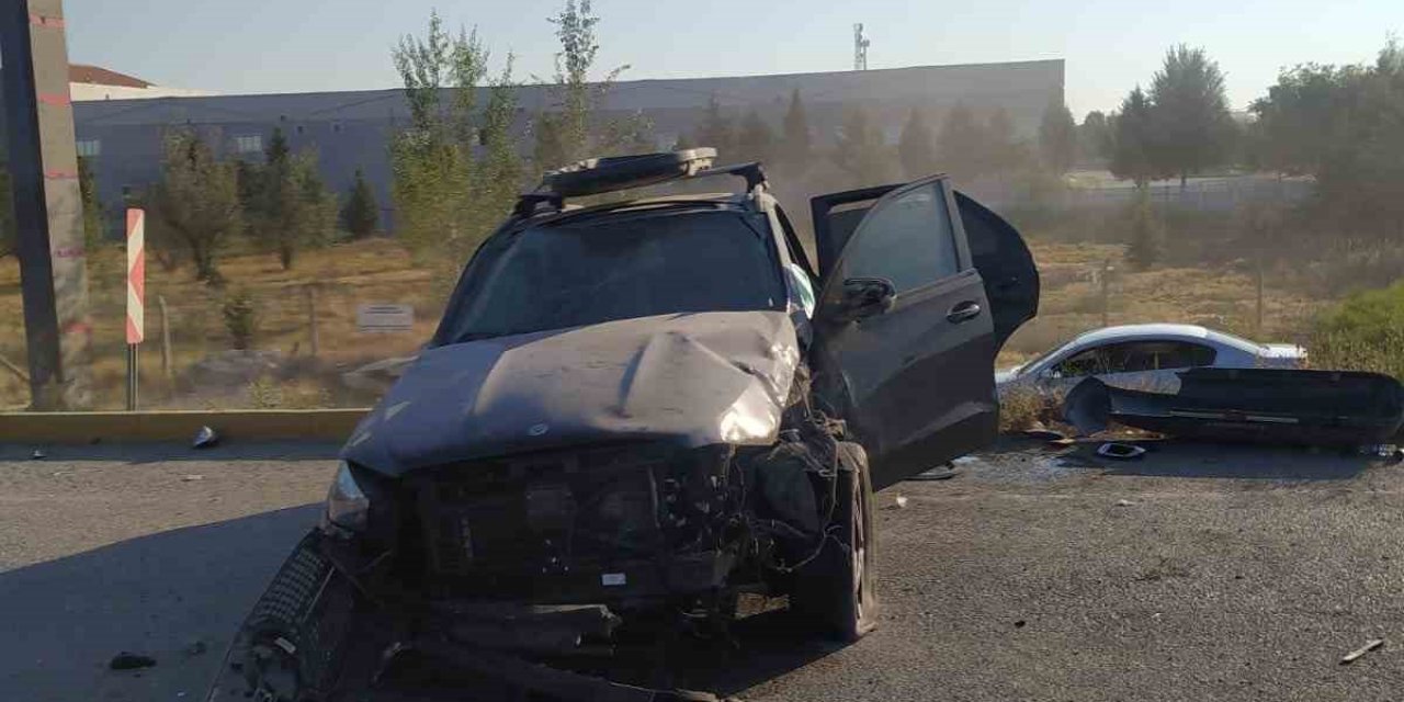 Konya’da otomobiller çarpıştı: 3 yaralı
