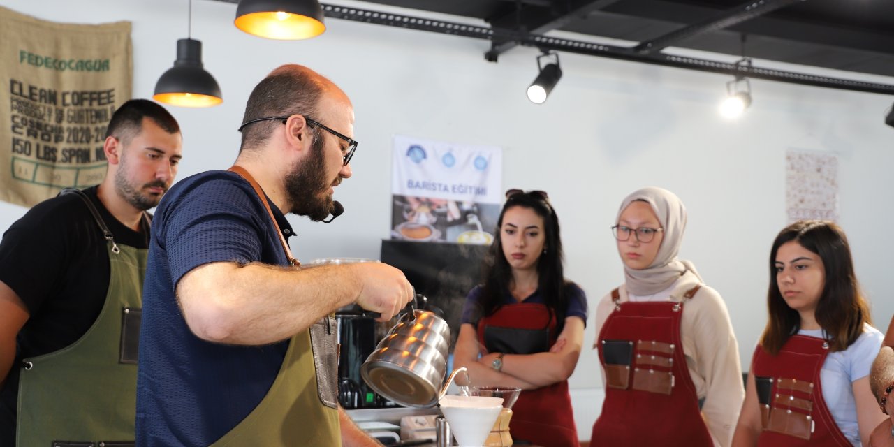 Konya'daki üniversite barista eğitiminde Türkiye'de öncü oldu