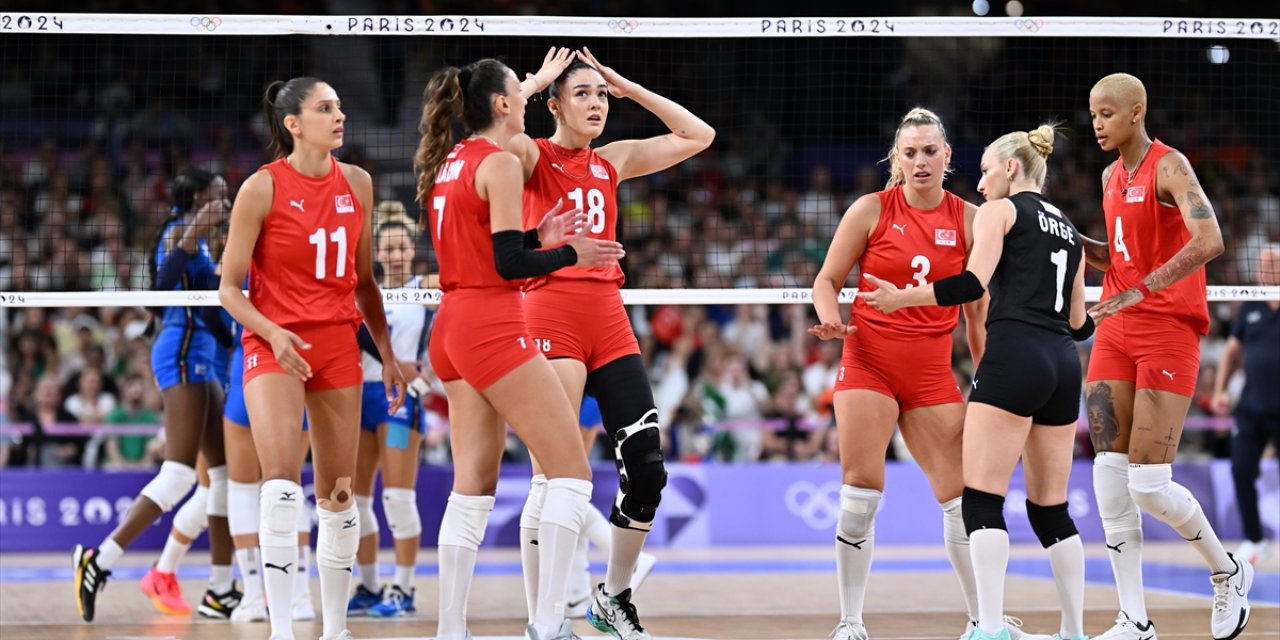 A Milli Kadın Voleybol Takımı, Paris 2024 çeyrek finalinde yarın Çin ile karşılaşacak