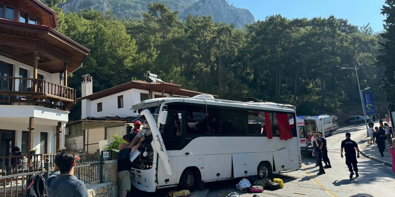 Muğla'da 3 kişinin öldüğü tur otobüsü kazasında rapor hazırlandı