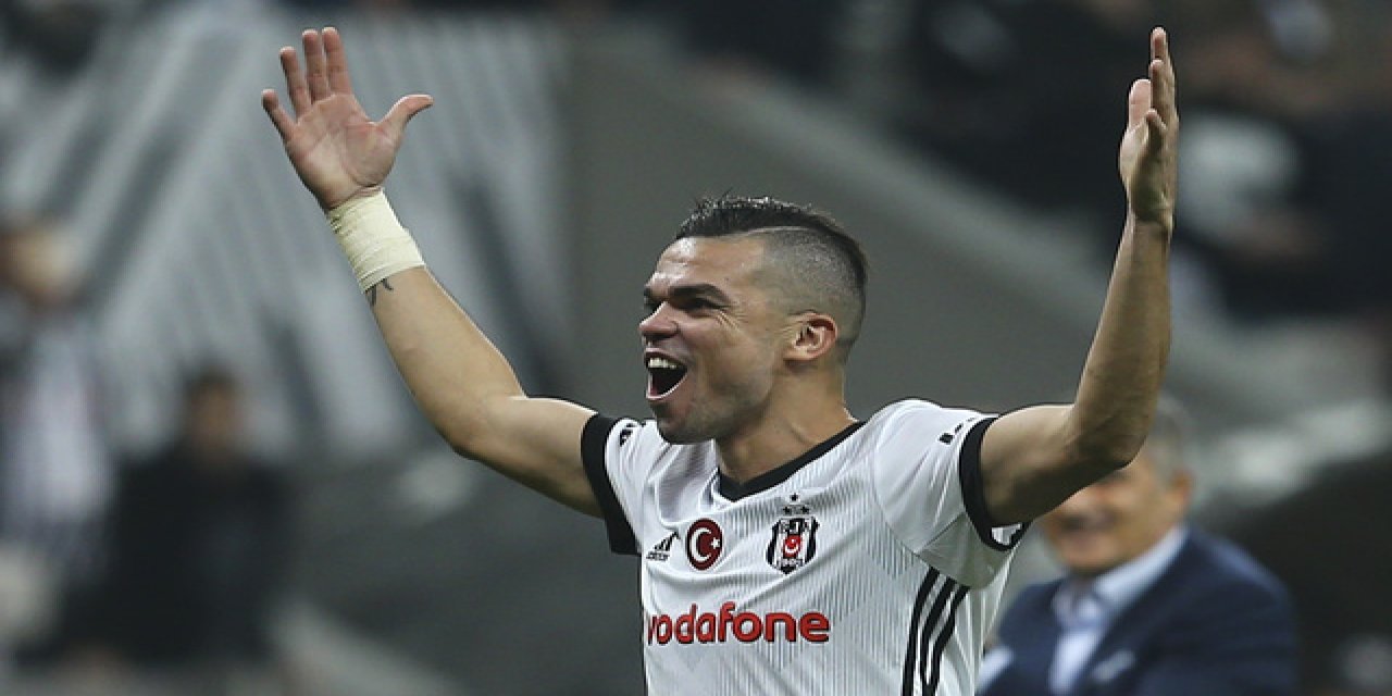 Eski Beşiktaşlı futbolcu Pepe, 41 yaşında futbolu bıraktı