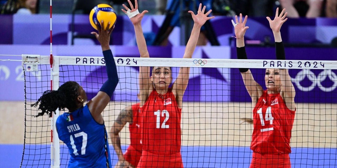 Son Dakika! A Milli Kadın Voleybol Takımı, bronz madalya maçına çıkacak