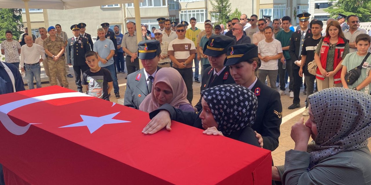 Şehit Astsubay Kalaz, son yolculuğuna uğurlandı