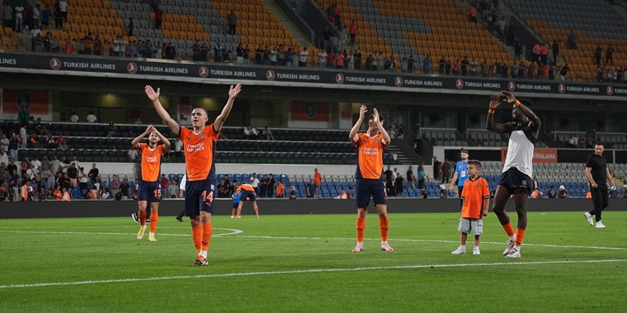 İşte St. Patrick’s Athletic-Başakşehir maçının hakemi