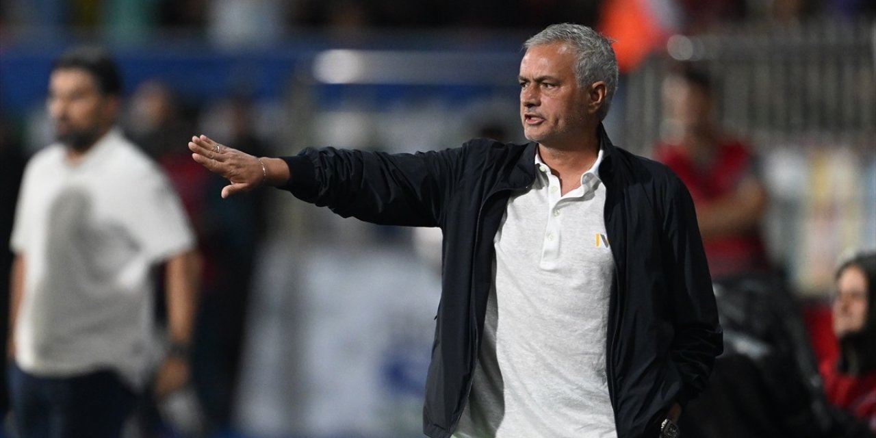 Jose Mourinho'nun 11'i netleşmeye başladı