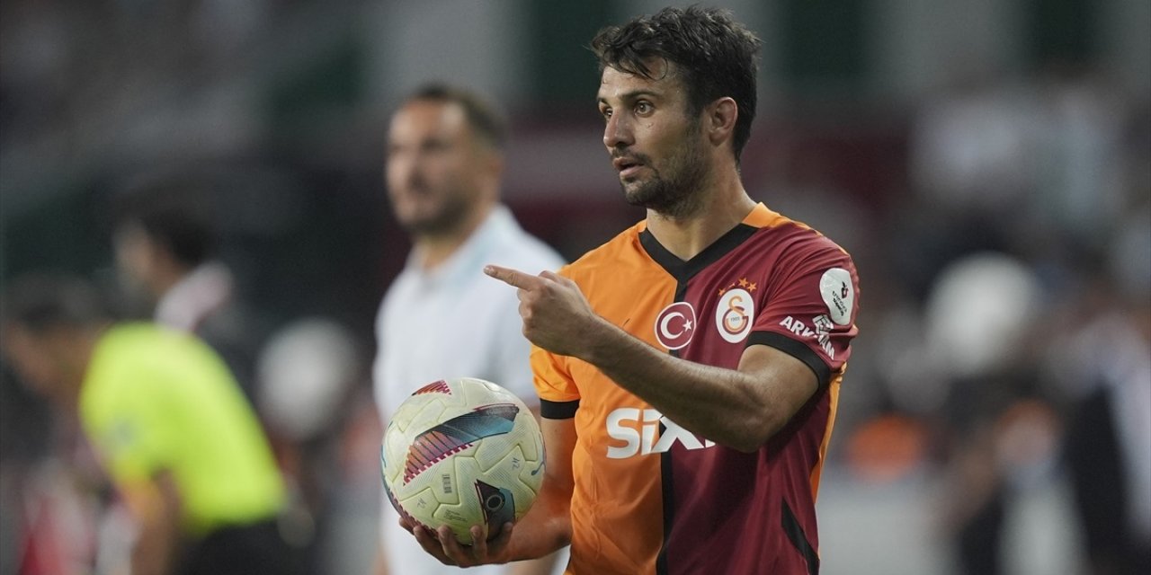 Son Dakika! Galatasaray'da ayrılık