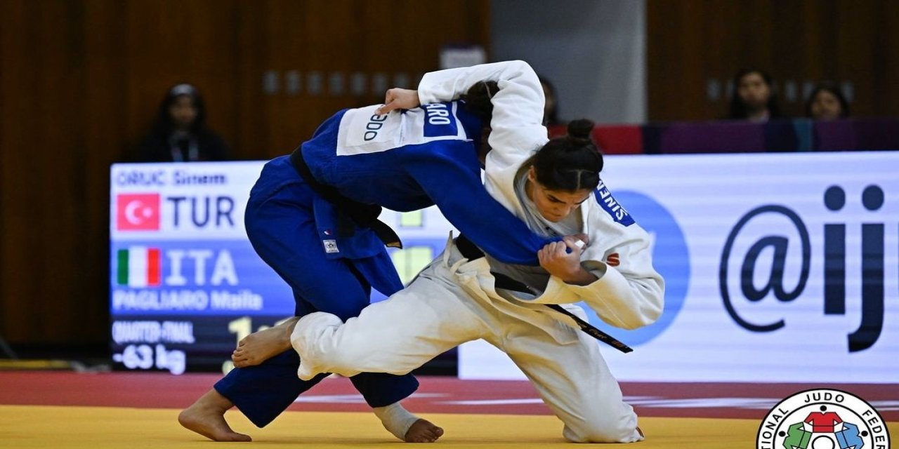 Konya Büyükşehir Belediyesporlu sporcudan büyük başarı