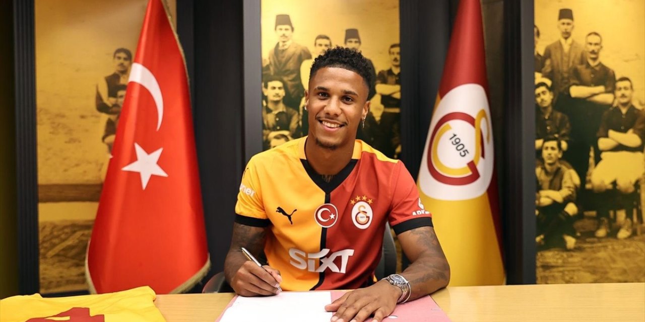 Galatasaray, Ismail Jakobs transferini açıkladı