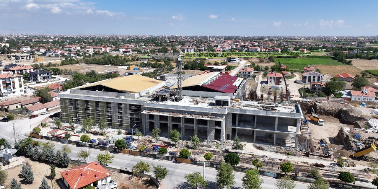 Konya'nın yeni nesil spor tesisinin yapımı sürüyor