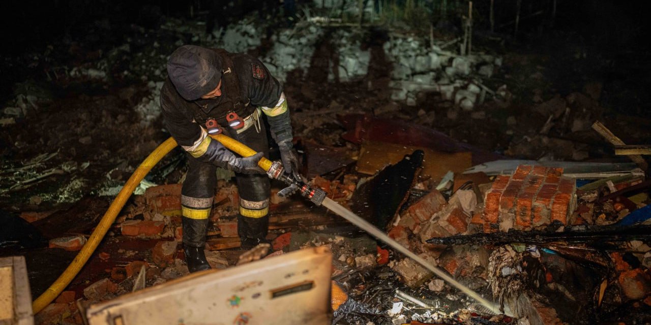 Rusya, Ukrayna'yı vurdu: 2 ölü, 4 yaralı