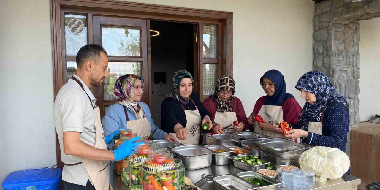 Müze Meram Yemek Atölyesinde hazırlıklar yapıldı