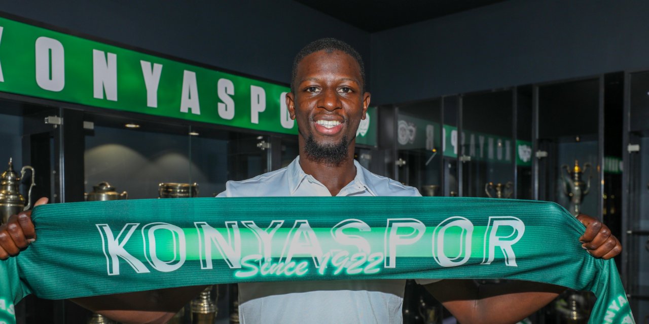 Konyaspor yeni transferini duyurdu