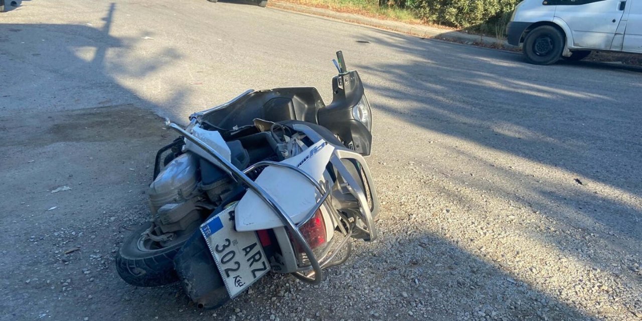 Kamyonetle çarpışan 14 yaşındaki motosikletli öldü