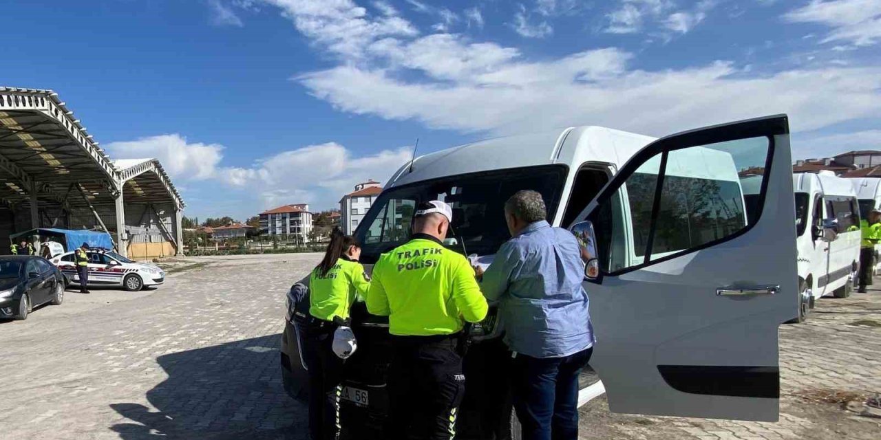 Konya'da okul servislerine denetim