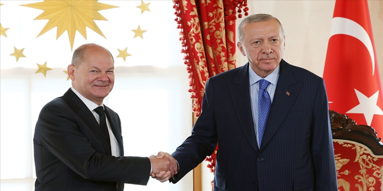 Cumhurbaşkanı Erdoğan, Scholz'u kabul etti