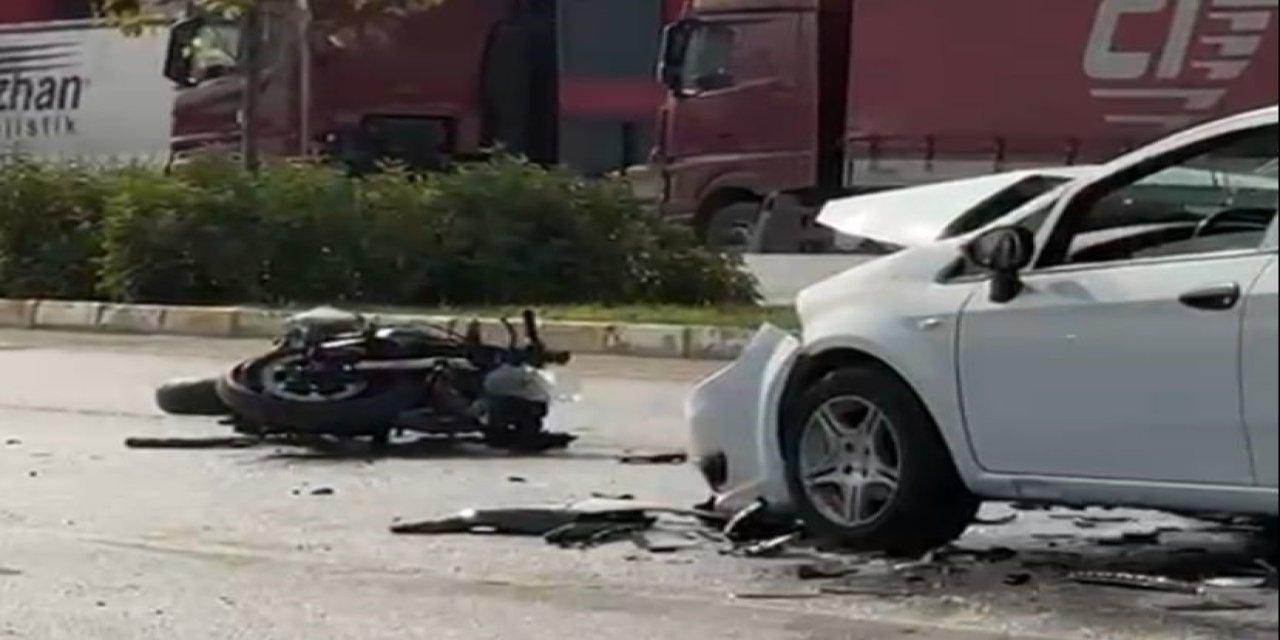 Ters şeritten gelen araç motosikletle kafa kafaya çarpıştı, 1 ölü 1 yaralı