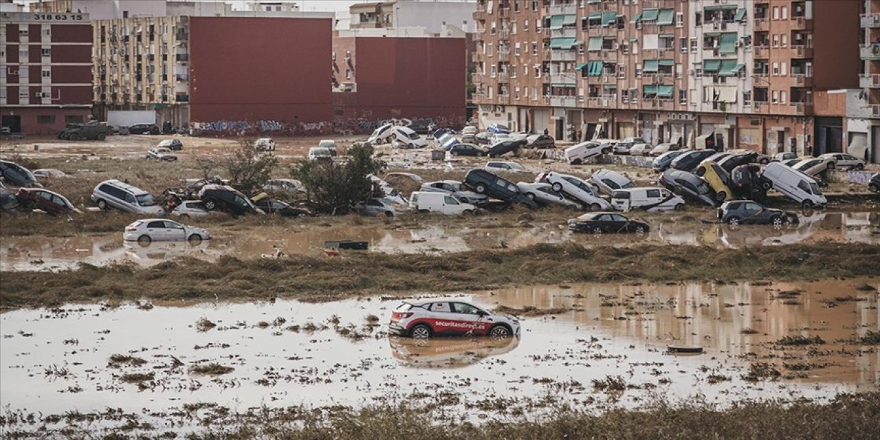 İspanya'daki sel felaketi... Hayatını kaybedenlerin sayısı 205'e çıktı