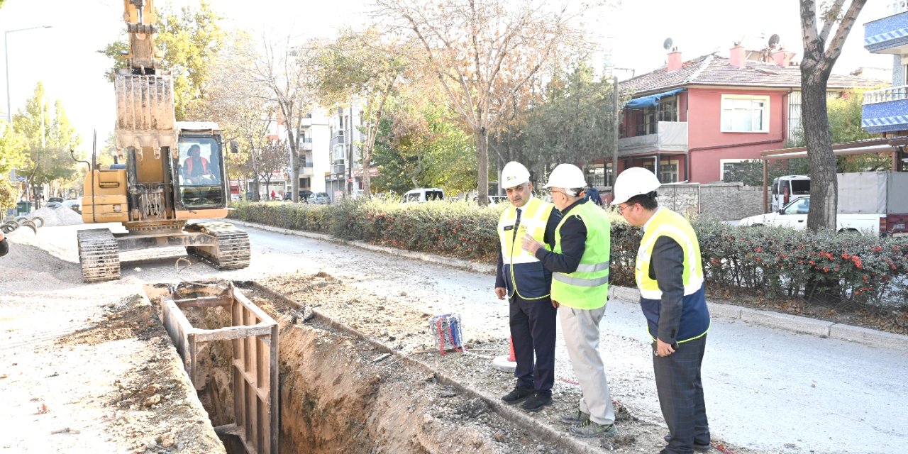 Konya Ahmet Özcan Caddesi’nde altyapı yenileniyor