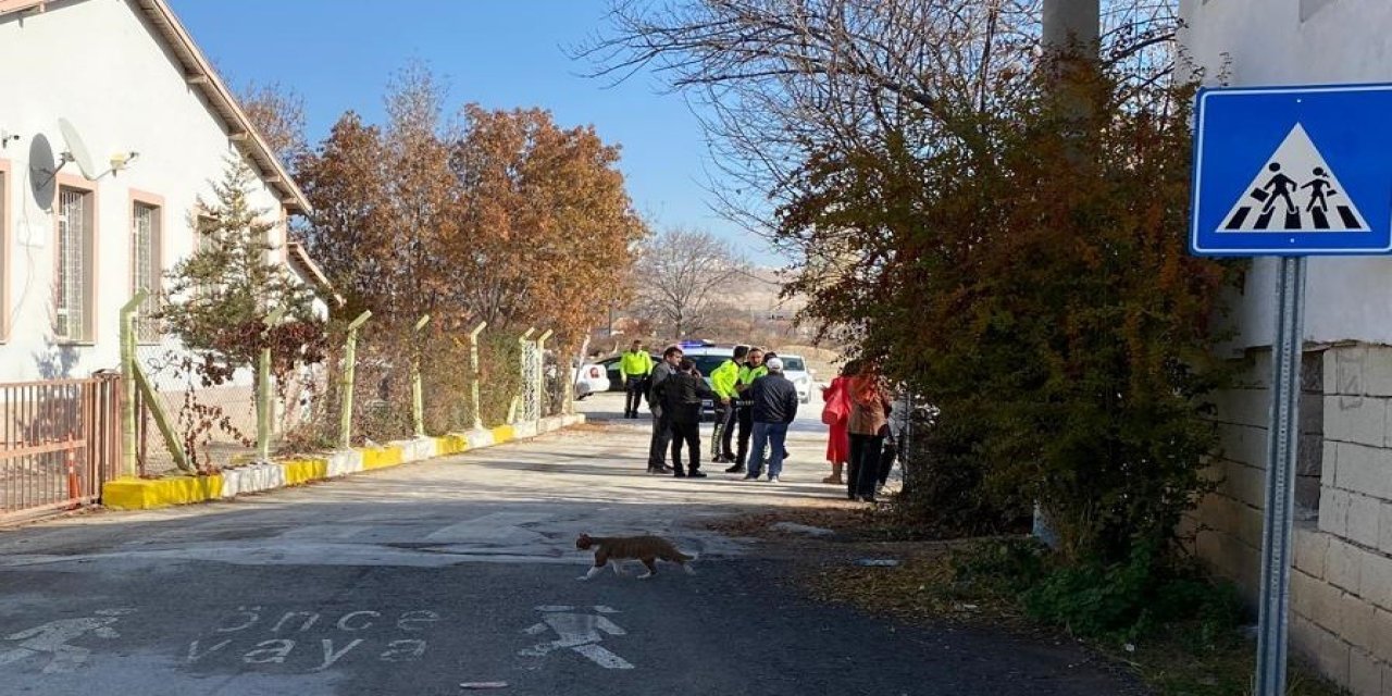 Konya'da küçük çocuğa otomobil çarptı