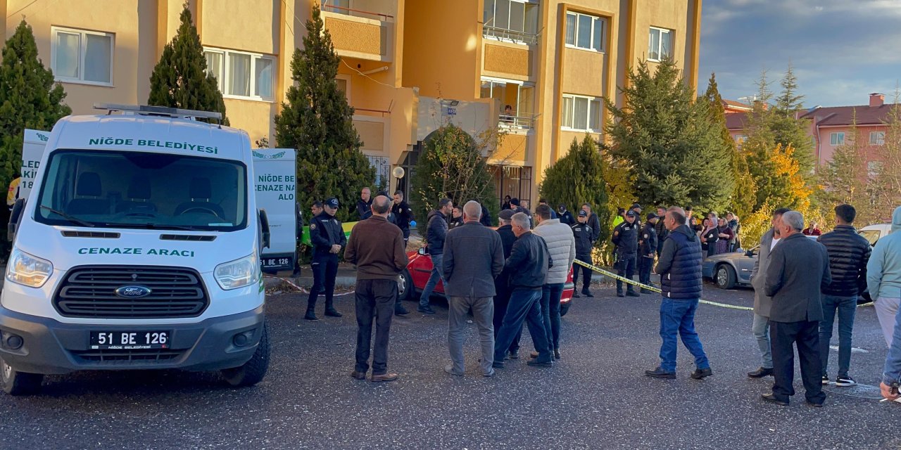 Niğde’de 2 sevgili apartman dairesinde ölü bulundu