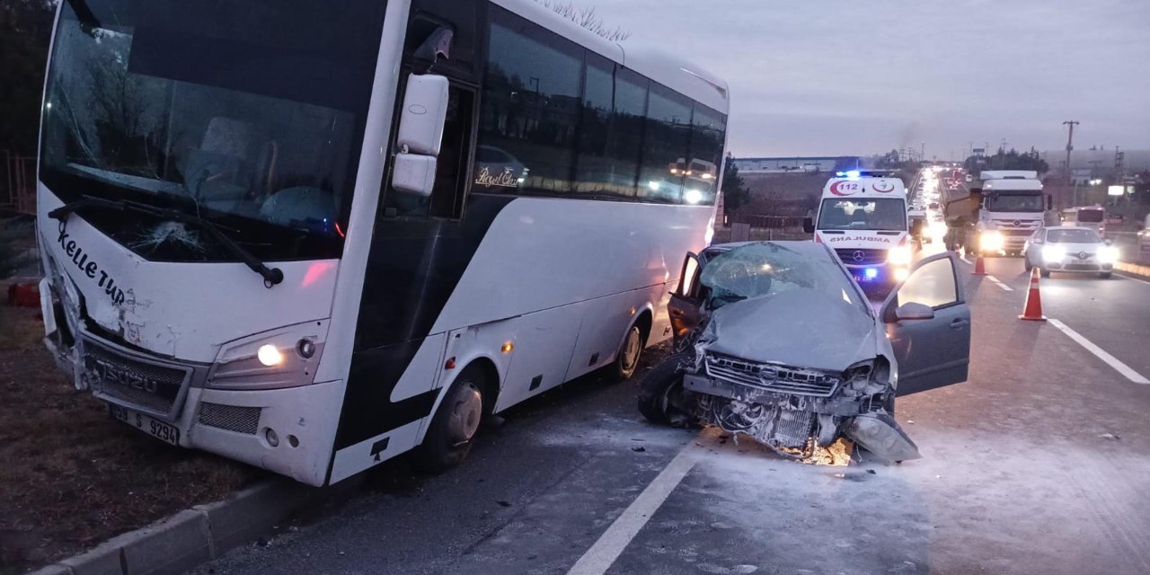 Tekirdağ'da otomobil, servis midibüsüyle çarpıştı: 1 ölü, 5 yaralı