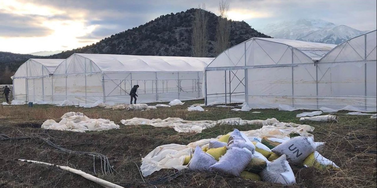 Konya Beyşehir’de üreticilere yüzde 70 hibe destekli sera desteği