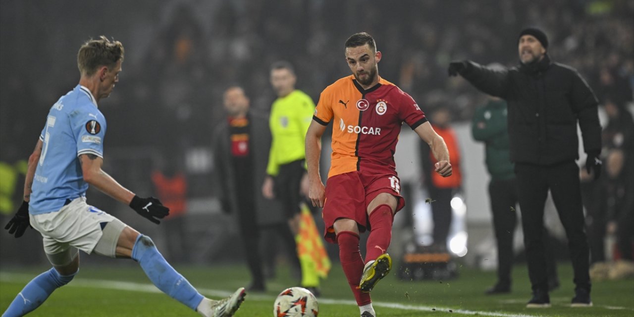 Son Dakika! Galatasaray, İsveç'te galibiyeti kaçırdı