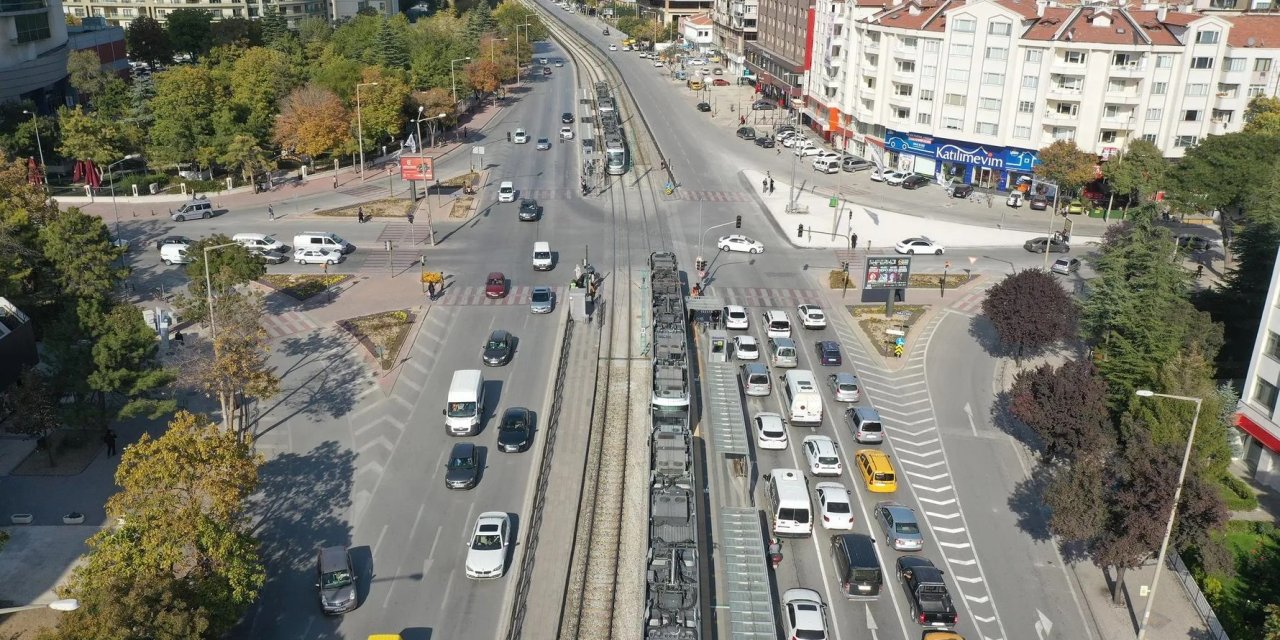 Konya’da trafiğe kayıtlı araç sayısı 923 bini geçti