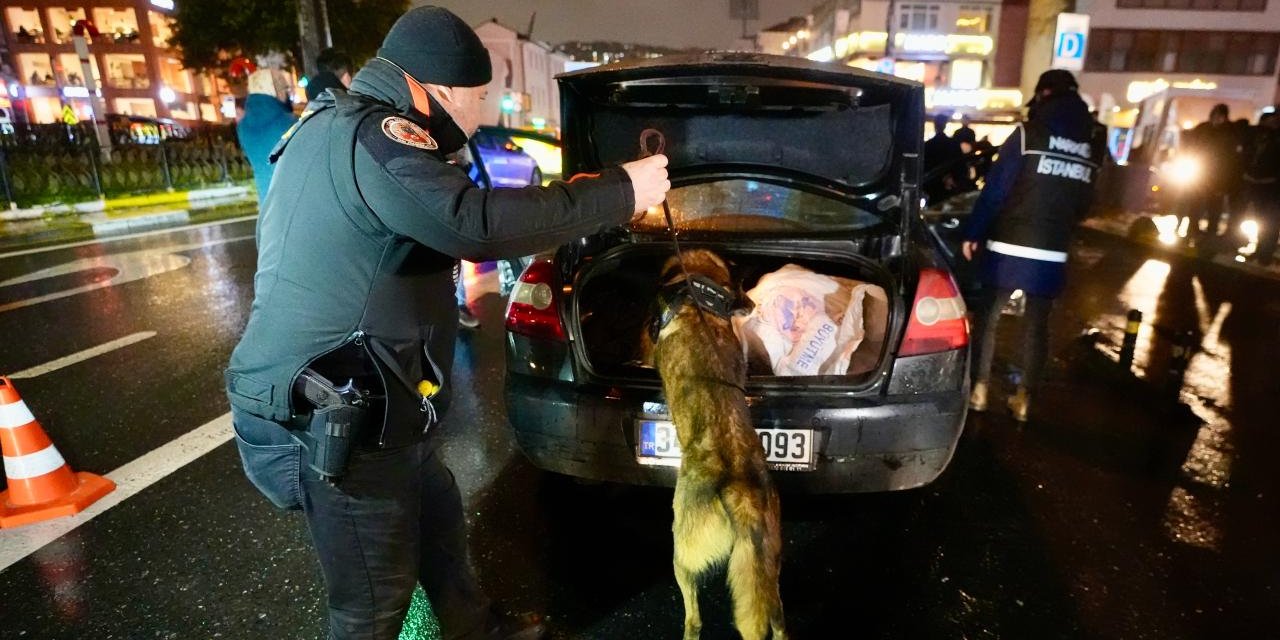 İstanbul'da yılbaşı gecesi 55 bin polis görev yapacak