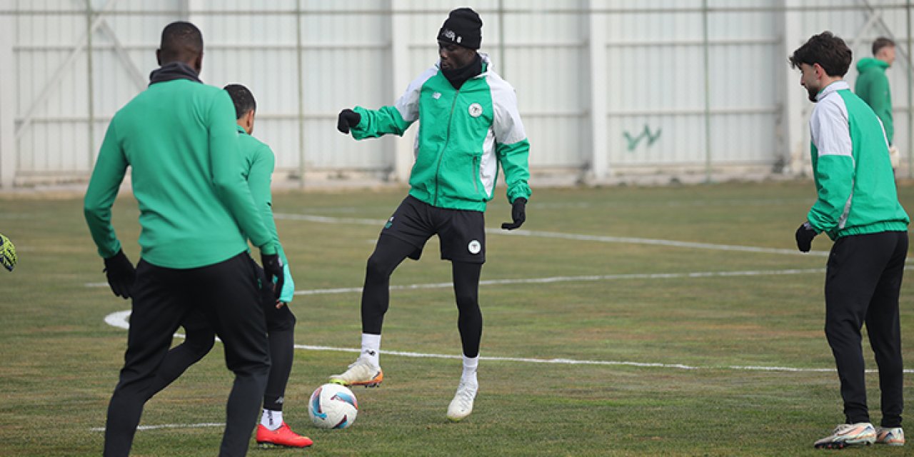 Yolculuk zamanı, Konyaspor, Galatasaray maçına hazır!