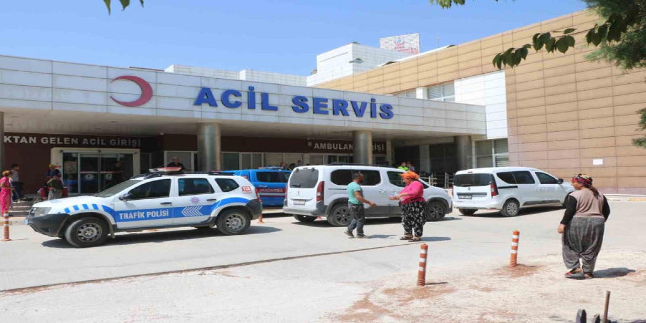 Denizli'de bıçaklı kavgada bir kişi öldü