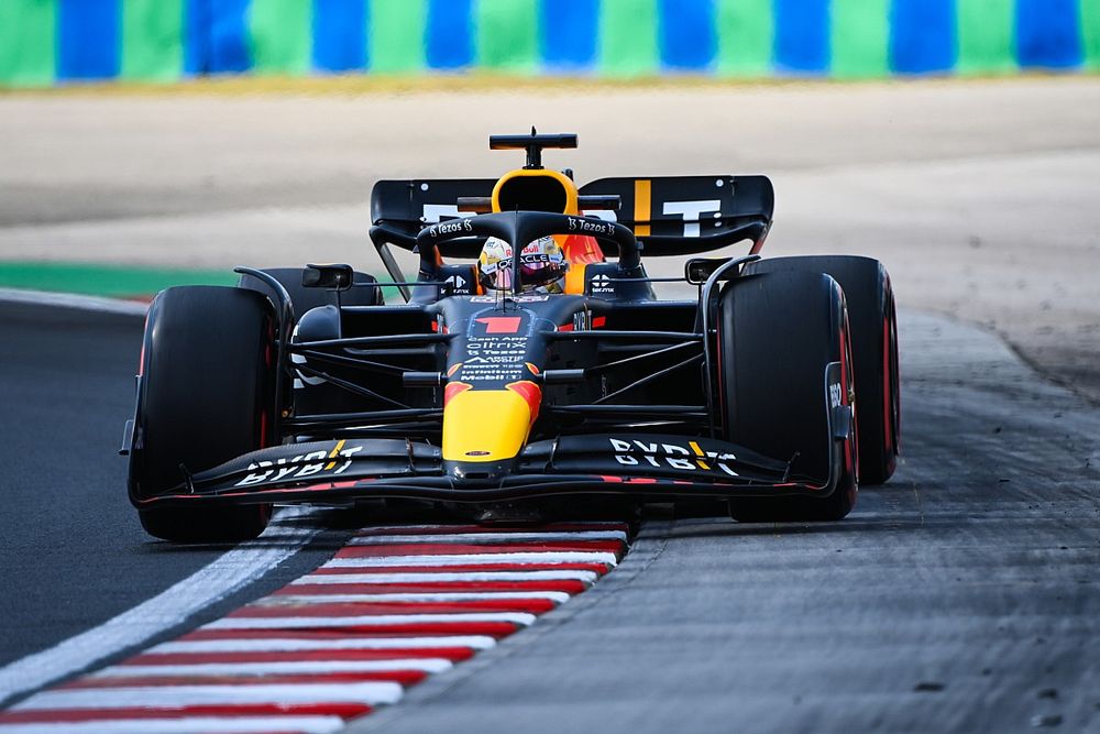 F1'de 2025'te yapılacak olan yarışların saatleri açıklandı