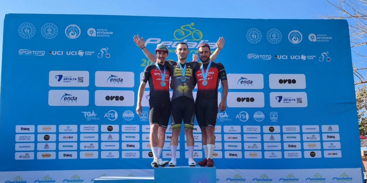 Konya Büyükşehir Belediyespor madalyaları topladı!