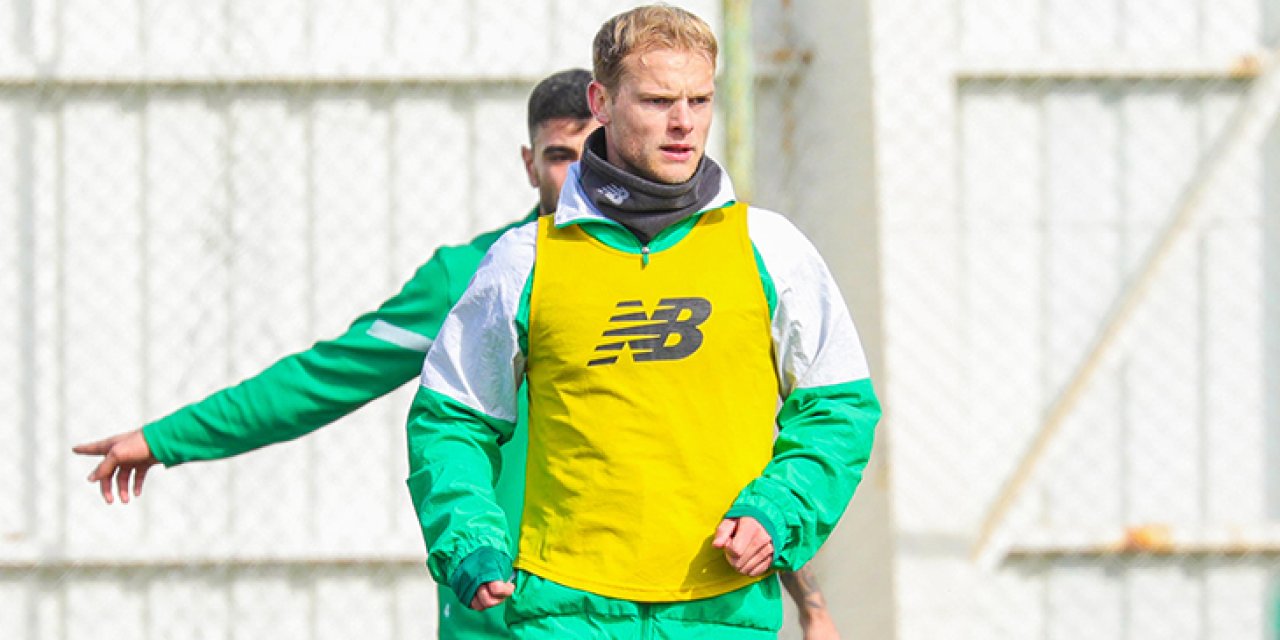 Konyasporlu Morten  Bjorlo tam gaz!