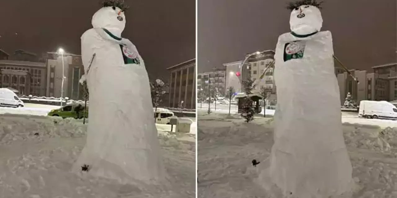 Şaşırtan görüntü! 4,5 metrelik kardan adam