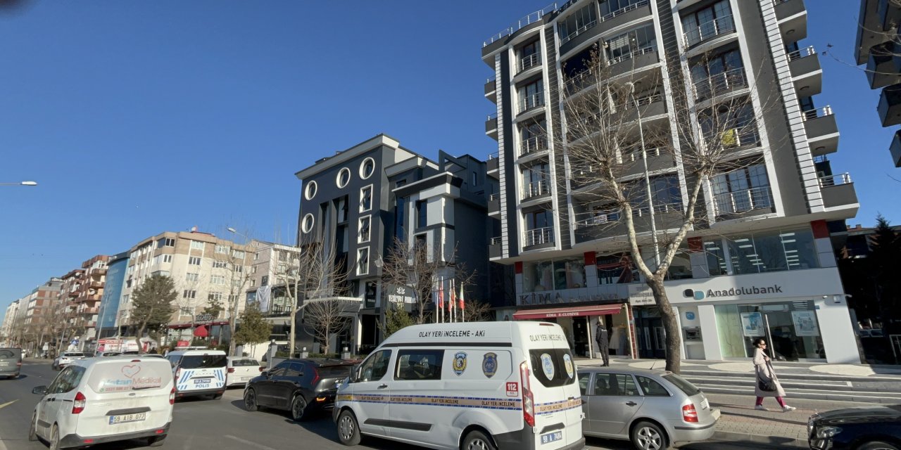 Tekirdağ’da 5. kattan düşen vatandaş hayatını kaybetti