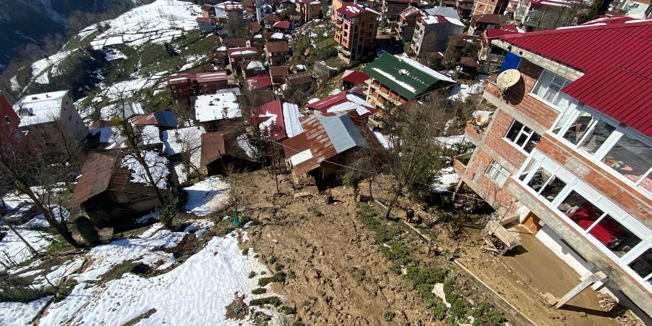 Heyelandan tahliye edilen ev sayısı 16’ya çıktı