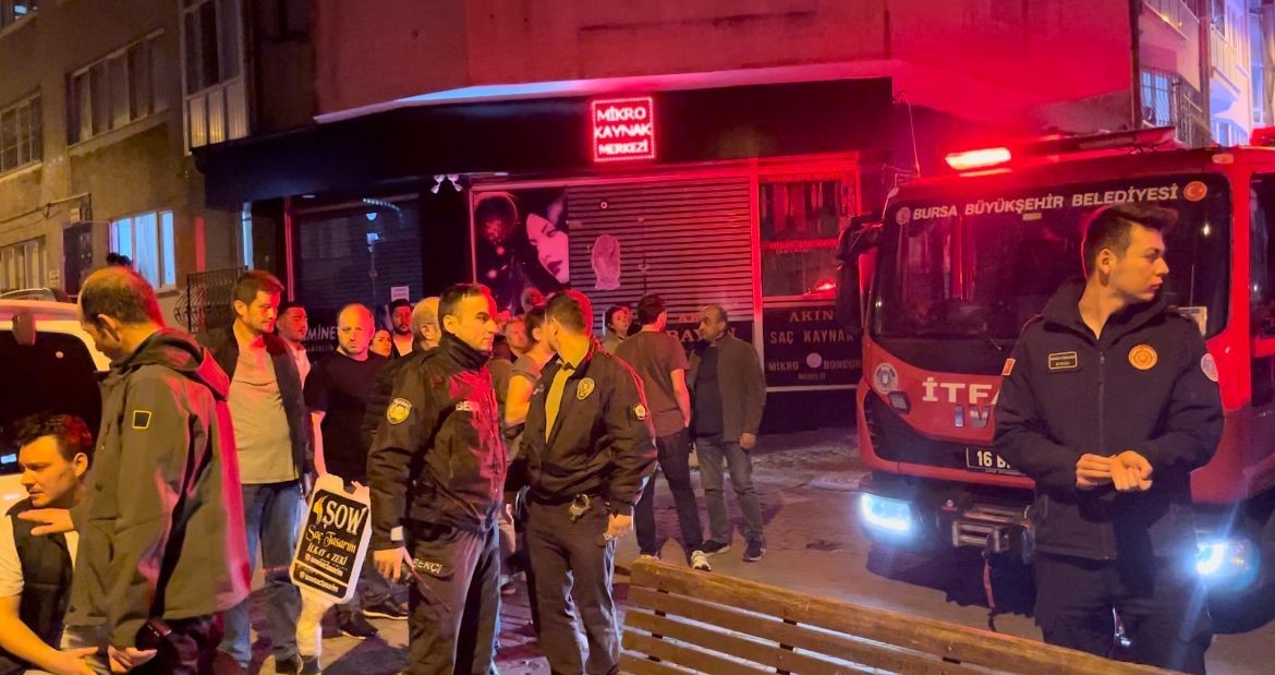 Önce eşini sonra kendini yakmaya çalıştı