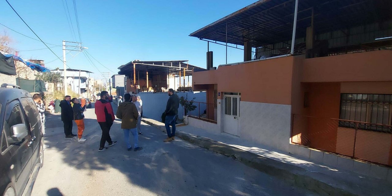 Öldürdükten sonra fotoğraflarını çekmiş!