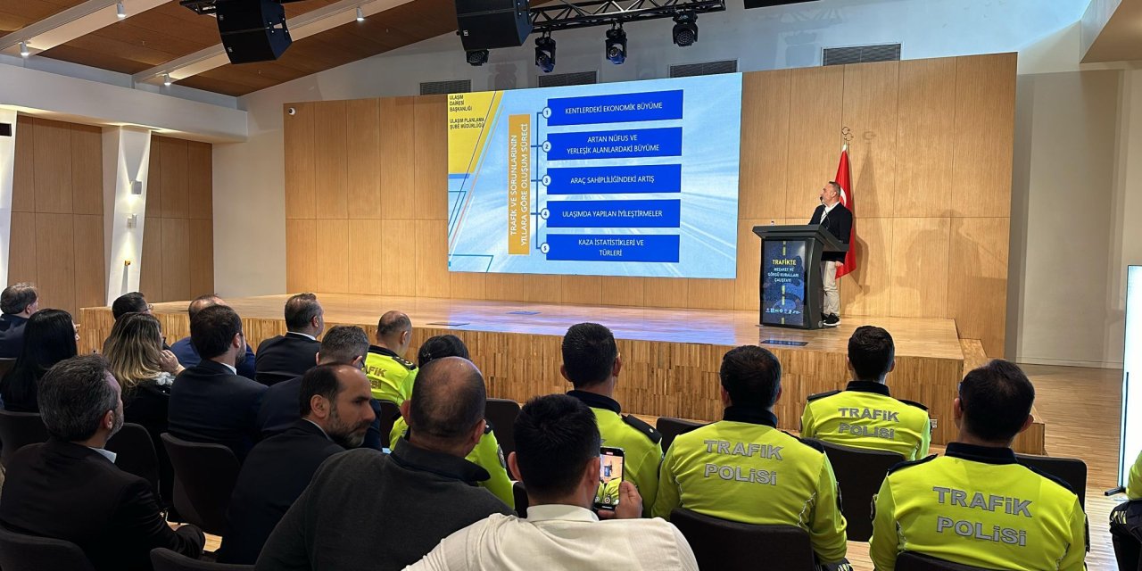 Konya'da trafik çalıştayı düzenlendi